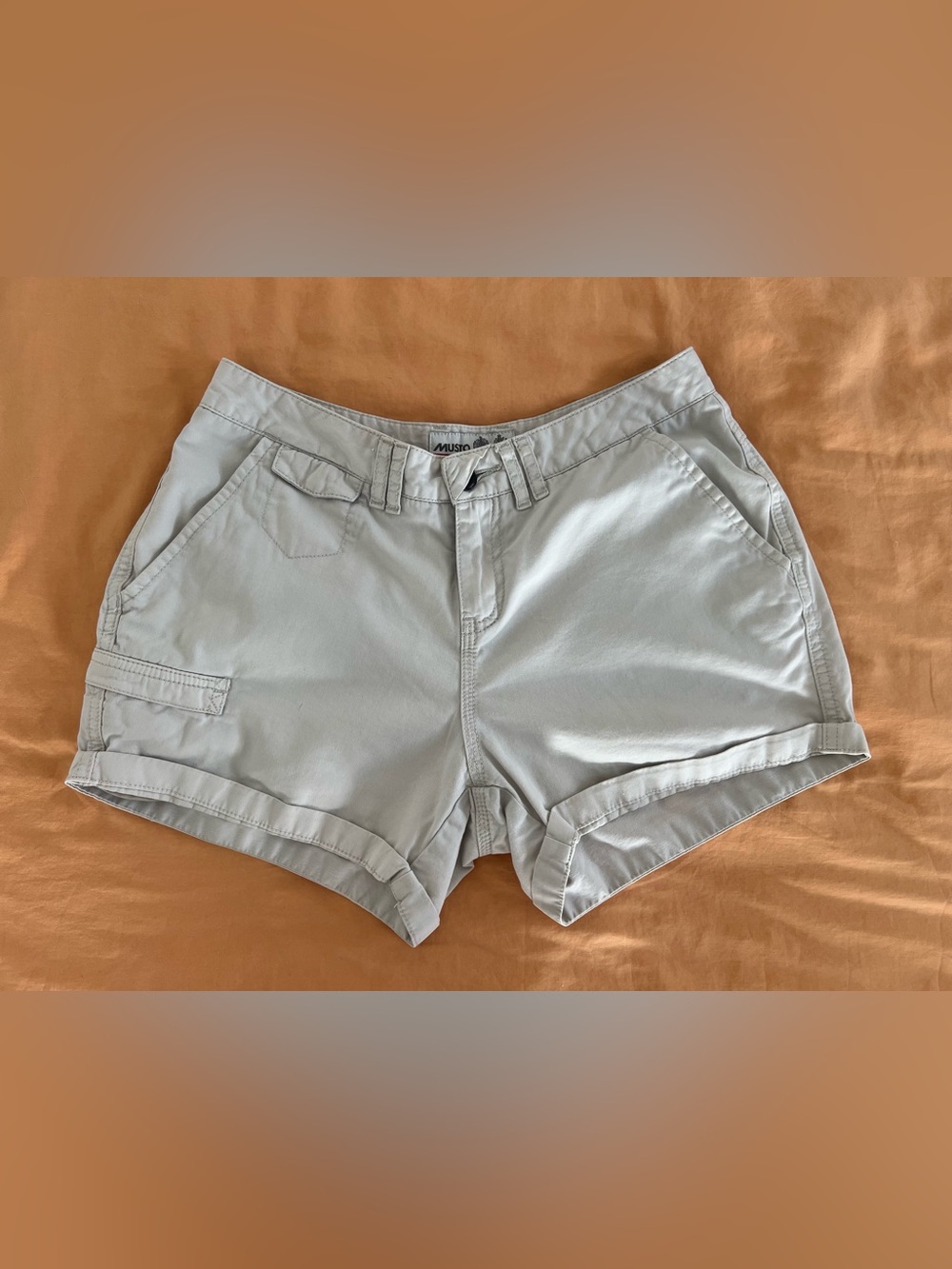 Musto Tack Shorts – White Sand – Cotton – US 4